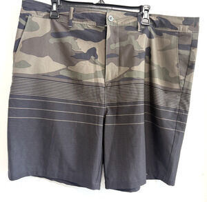 Trinity Coast Shorts Men 40 Swim Activewear brown Vacation Beach Camo Stripe